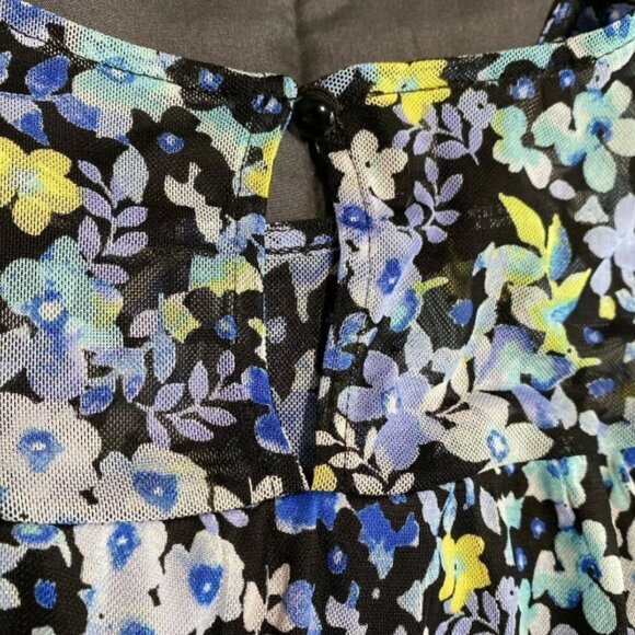 BCX Floral Sleeveless Tank - Picture 7 of 7